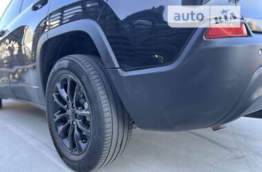 Позашляховик / Кросовер Jeep Cherokee 2019 в Києві