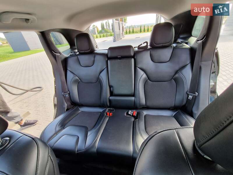 Позашляховик / Кросовер Jeep Cherokee 2019 в Львові