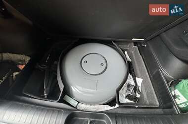 Внедорожник / Кроссовер Jeep Cherokee 2018 в 