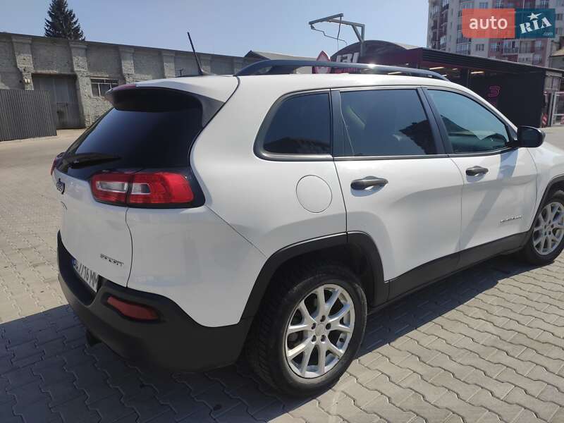 Позашляховик / Кросовер Jeep Cherokee 2016 в Львові