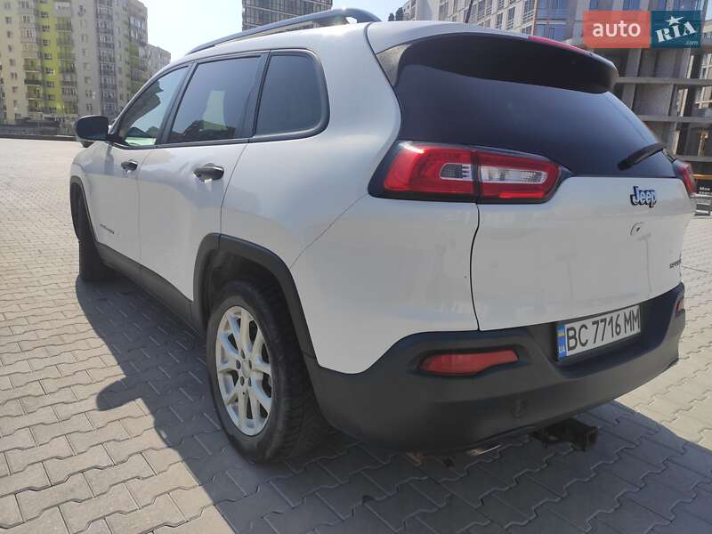 Позашляховик / Кросовер Jeep Cherokee 2016 в Львові