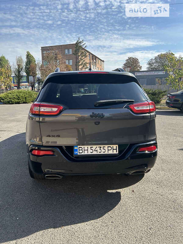 Внедорожник / Кроссовер Jeep Cherokee 2018 в Кривом Роге