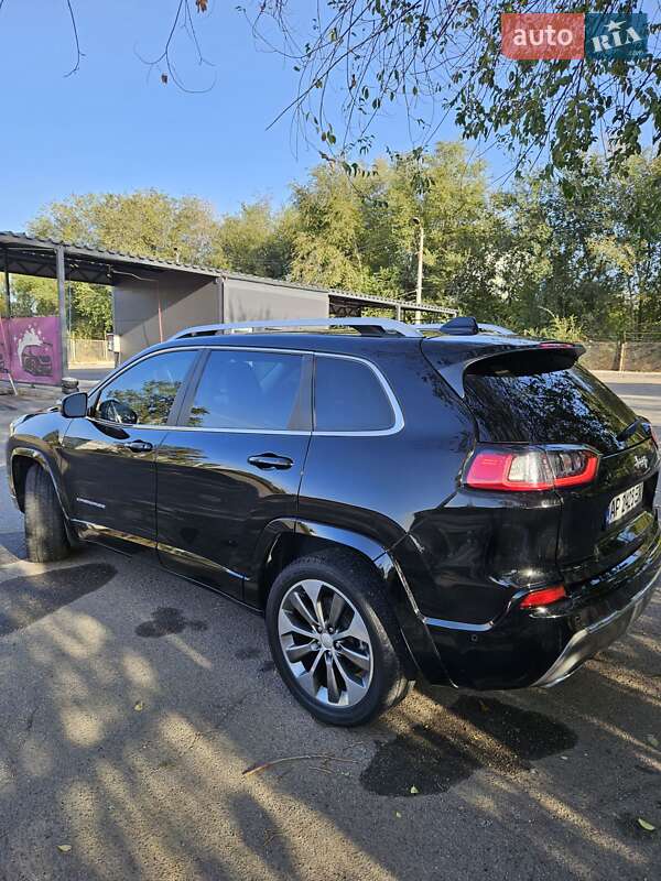 Внедорожник / Кроссовер Jeep Cherokee 2018 в Запорожье