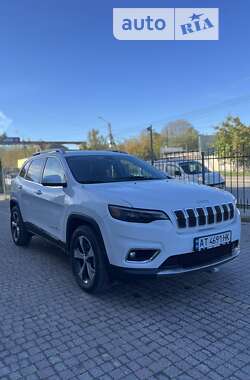 Внедорожник / Кроссовер Jeep Cherokee 2018 в Ивано-Франковске