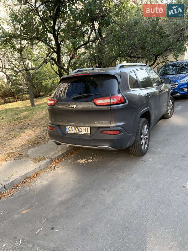 Позашляховик / Кросовер Jeep Cherokee 2013 в Полтаві фото 14 Позашляховик / Кросовер Jeep Cherokee 2013 в Полтаві