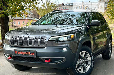 Внедорожник / Кроссовер Jeep Cherokee 2018 в Сумах