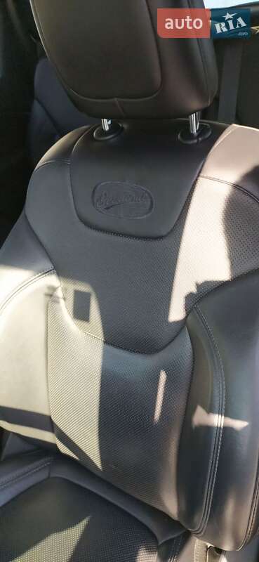 Внедорожник / Кроссовер Jeep Cherokee 2018 в Киеве фото 6 Внедорожник / Кроссовер Jeep Cherokee 2018 в Киеве