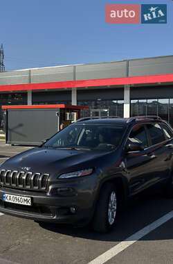 Позашляховик / Кросовер Jeep Cherokee 2015 в Миколаєві