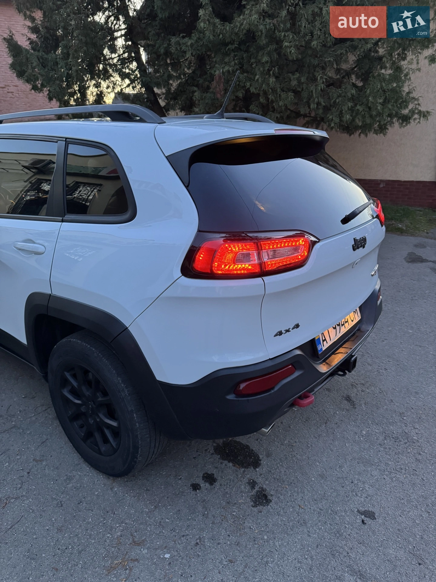 2014 Jeep Cherokee - мініатюра 12