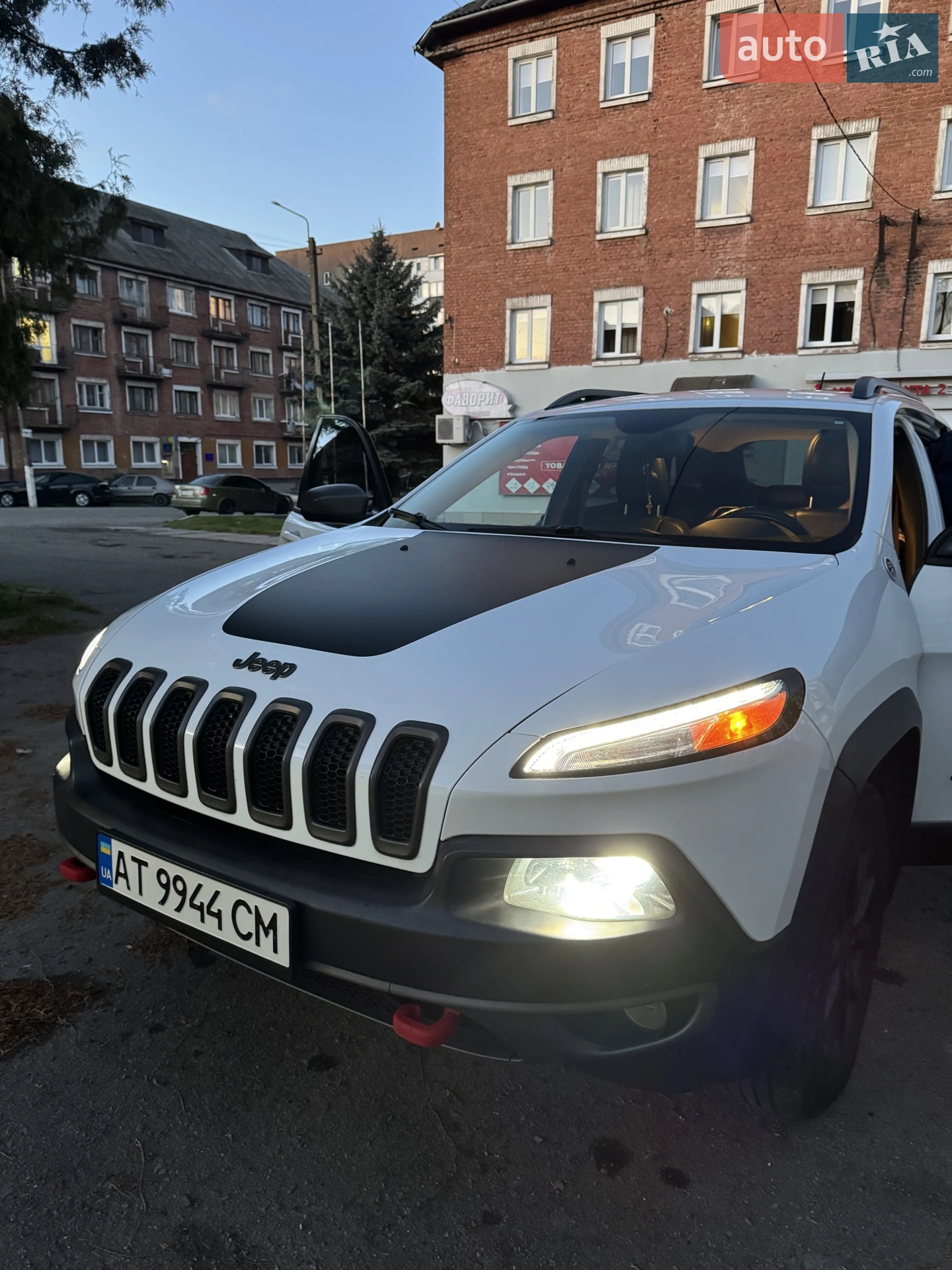 2014 Jeep Cherokee - мініатюра 29