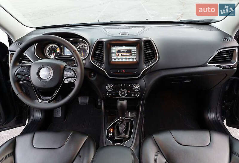 Позашляховик / Кросовер Jeep Cherokee 2019 в Києві