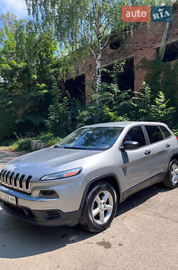 Внедорожник / Кроссовер Jeep Cherokee 2014 в Городенке