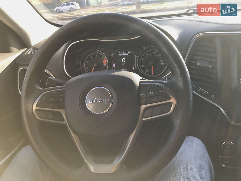 Позашляховик / Кросовер Jeep Cherokee 2019 в Києві