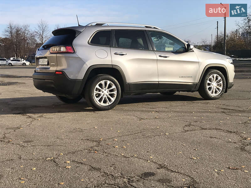 Позашляховик / Кросовер Jeep Cherokee 2019 в Києві