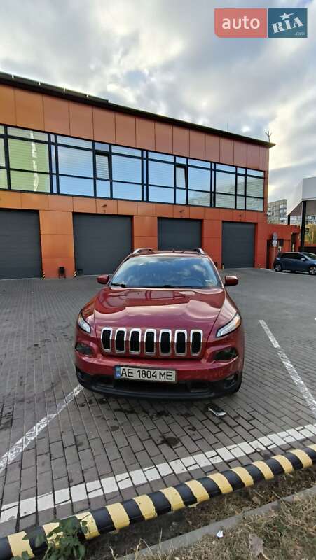 Внедорожник / Кроссовер Jeep Cherokee 2015 в Днепре
