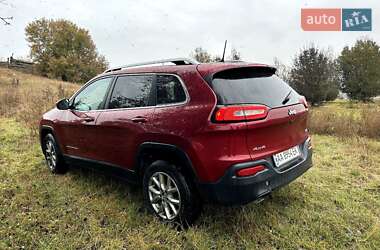 Внедорожник / Кроссовер Jeep Cherokee 2015 в Виннице