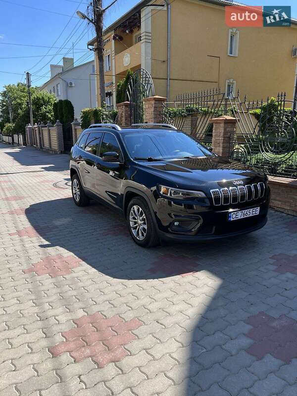 Внедорожник / Кроссовер Jeep Cherokee 2018 в Черновцах