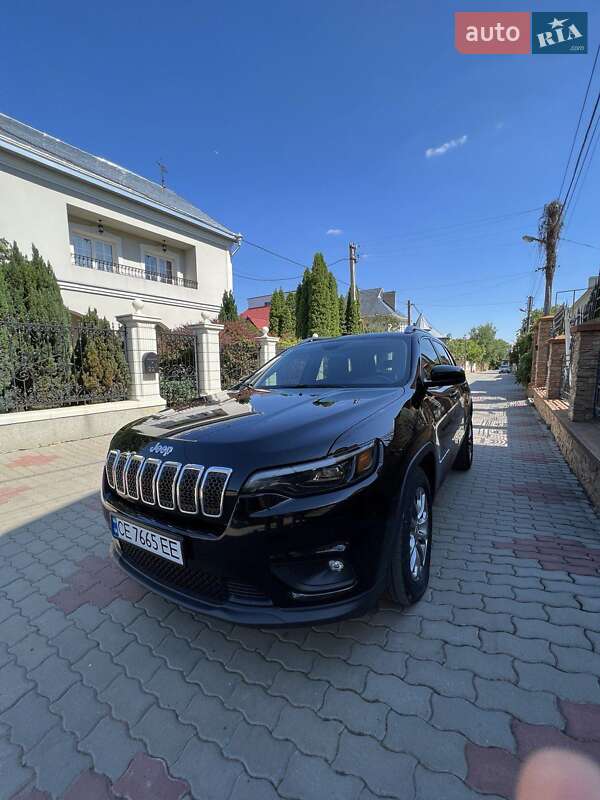 Внедорожник / Кроссовер Jeep Cherokee 2018 в Черновцах