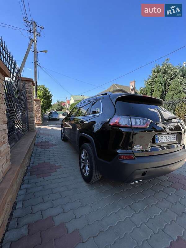 Внедорожник / Кроссовер Jeep Cherokee 2018 в Черновцах