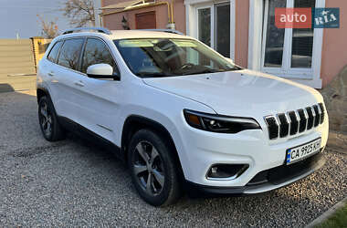 Внедорожник / Кроссовер Jeep Cherokee 2019 в Черкассах