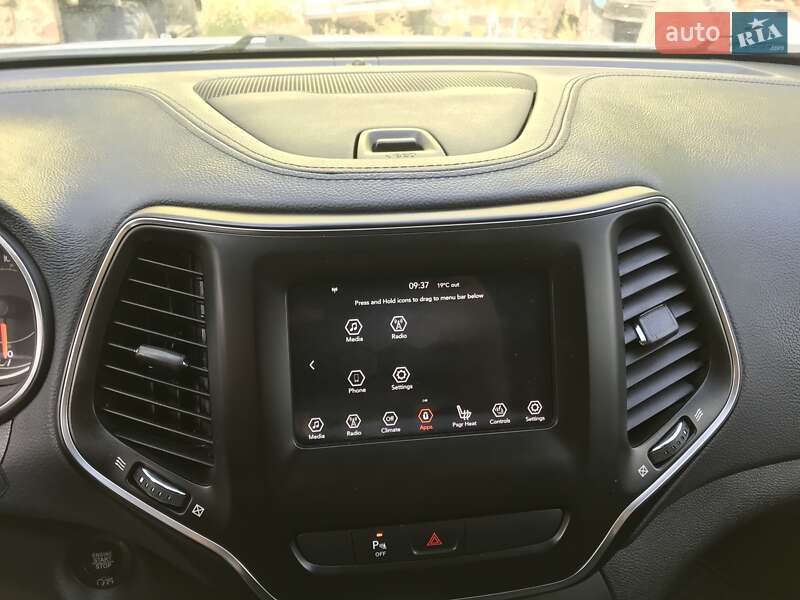 Внедорожник / Кроссовер Jeep Cherokee 2018 в Львове фото 12 Внедорожник / Кроссовер Jeep Cherokee 2018 в Львове