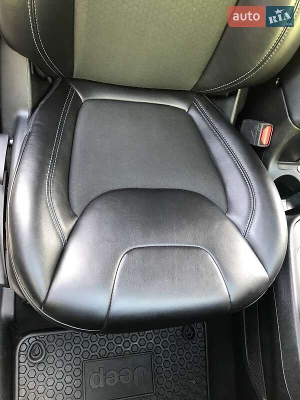 Внедорожник / Кроссовер Jeep Cherokee 2018 в Львове фото 18 Внедорожник / Кроссовер Jeep Cherokee 2018 в Львове