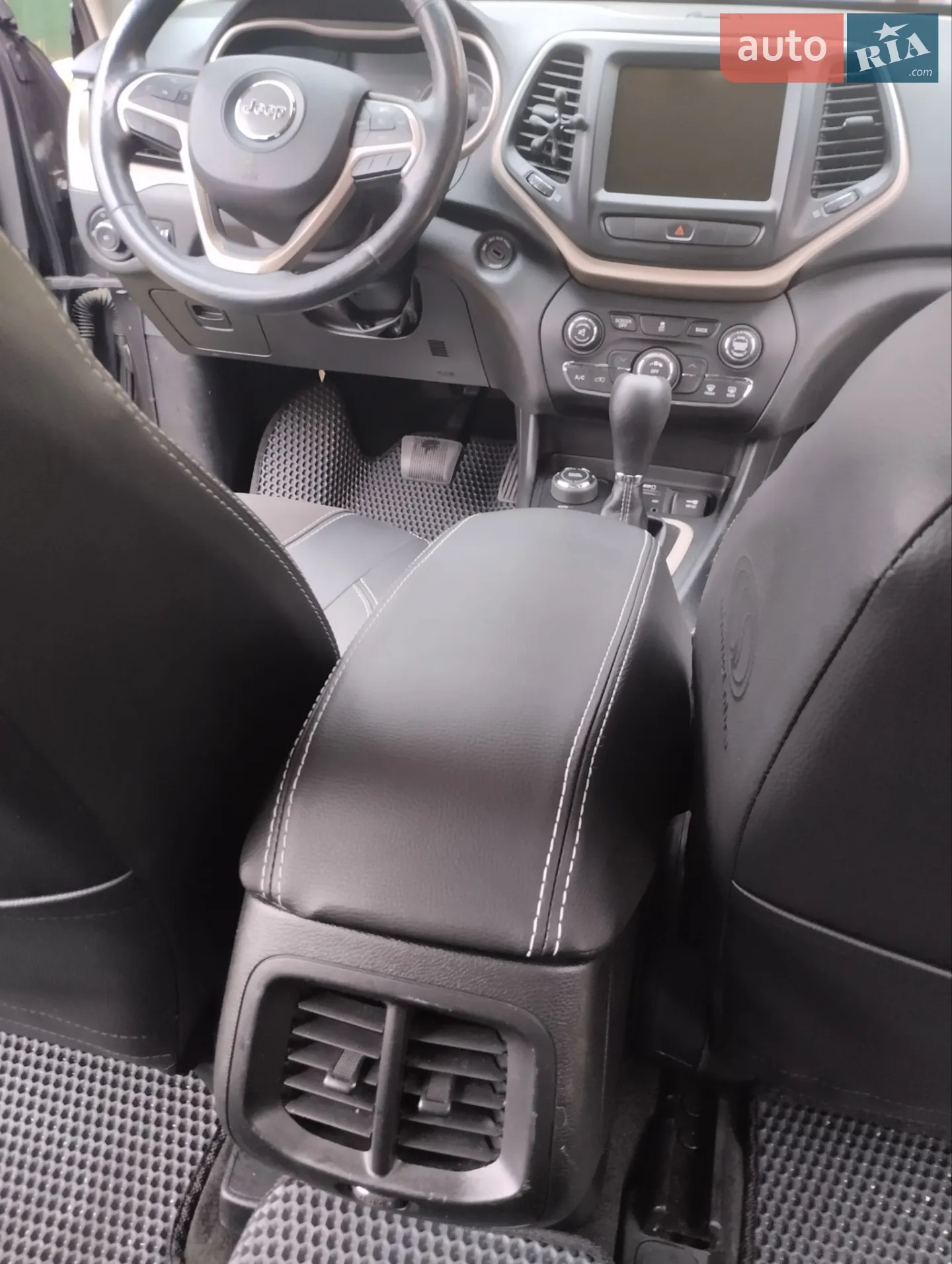 2014 Jeep Cherokee - мініатюра 13