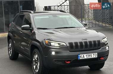 Внедорожник / Кроссовер Jeep Cherokee 2018 в Киеве