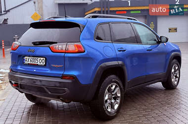 Внедорожник / Кроссовер Jeep Cherokee 2018 в Харькове