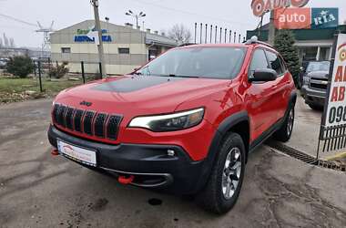 Внедорожник / Кроссовер Jeep Cherokee 2018 в Николаеве