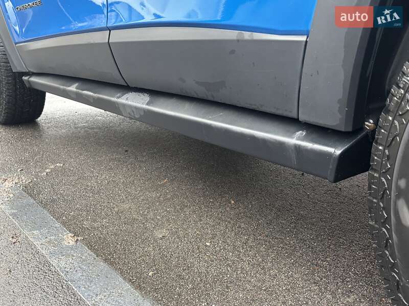 Позашляховик / Кросовер Jeep Cherokee 2018 в Києві