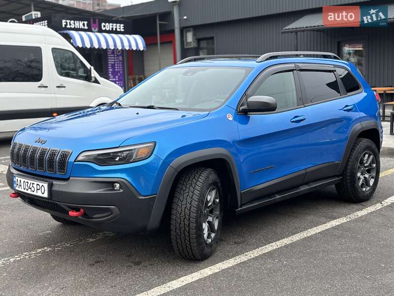 Позашляховик / Кросовер Jeep Cherokee 2018 в Києві