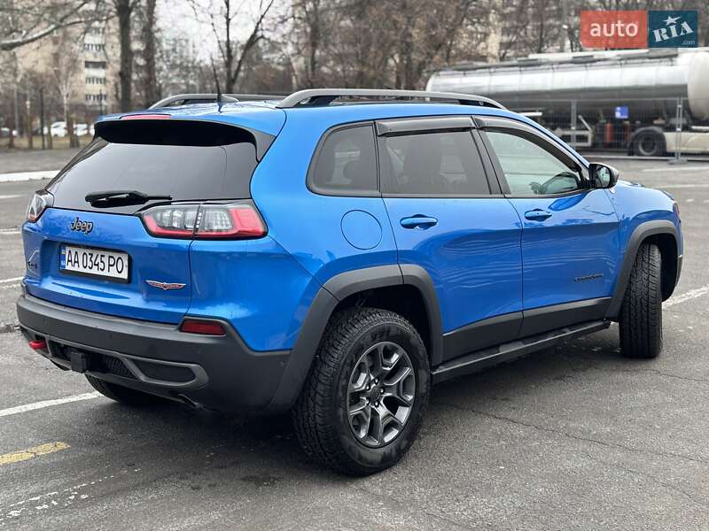 Позашляховик / Кросовер Jeep Cherokee 2018 в Києві