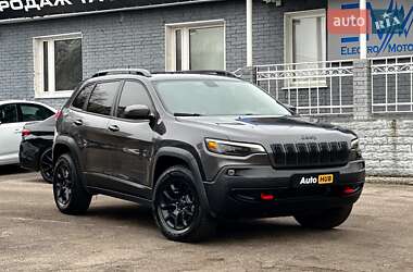 Позашляховик / Кросовер Jeep Cherokee 2019 в Харкові