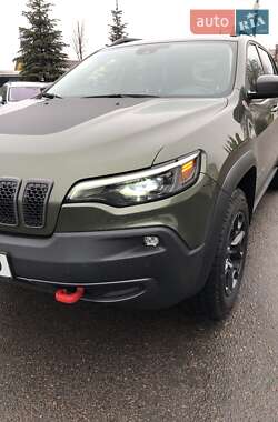 Позашляховик / Кросовер Jeep Cherokee 2021 в Рівному