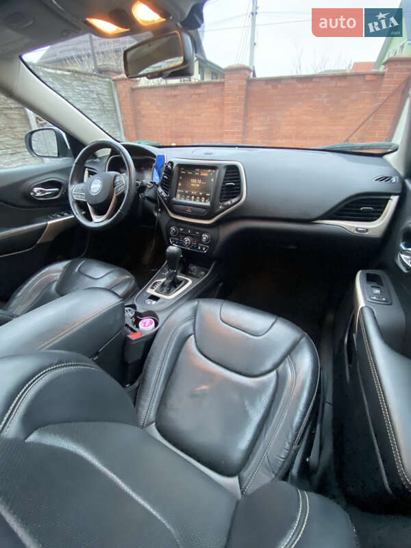 Позашляховик / Кросовер Jeep Cherokee 2017 в Боярці