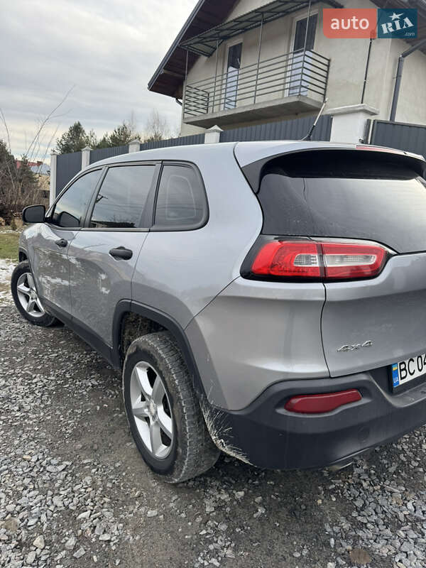 Внедорожник / Кроссовер Jeep Cherokee 2014 в Львове