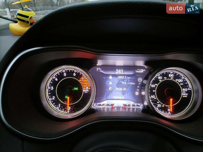 Внедорожник / Кроссовер Jeep Cherokee 2020 в Харькове