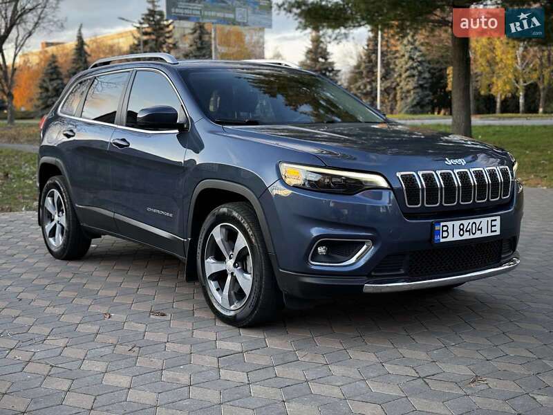 Внедорожник / Кроссовер Jeep Cherokee 2019 в Лубнах