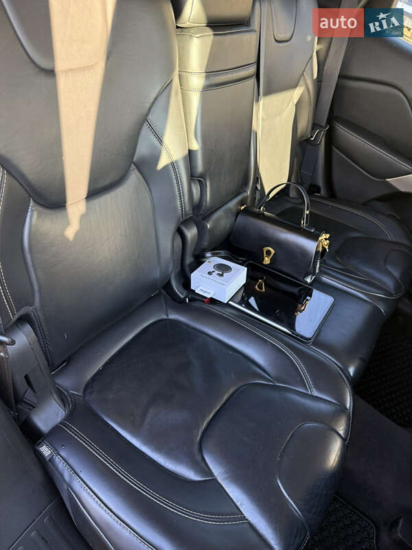 Внедорожник / Кроссовер Jeep Cherokee 2016 в Кривом Роге фото 10 Внедорожник / Кроссовер Jeep Cherokee 2016 в Кривом Роге