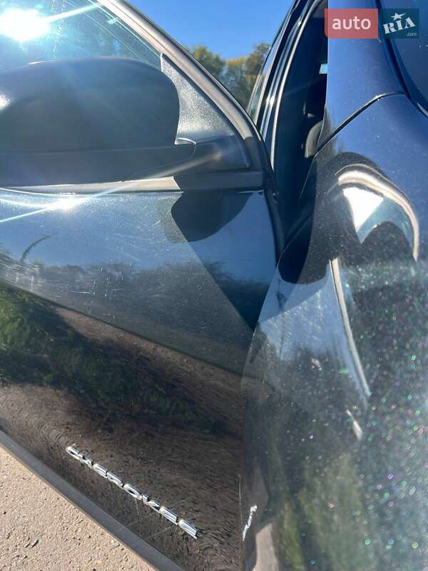 Внедорожник / Кроссовер Jeep Cherokee 2015 в Виннице