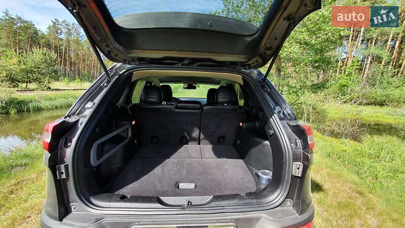Внедорожник / Кроссовер Jeep Cherokee 2015 в Дубно