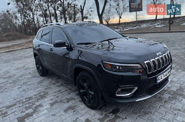 Внедорожник / Кроссовер Jeep Cherokee 2020 в Киеве