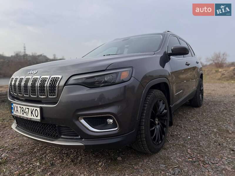 Позашляховик / Кросовер Jeep Cherokee 2018 в Вознесенську
