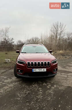 Внедорожник / Кроссовер Jeep Cherokee 2018 в 