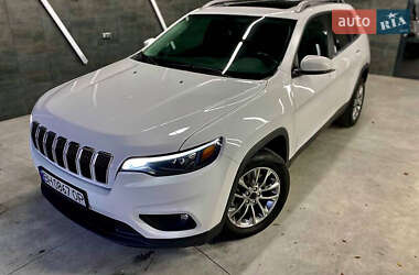 Внедорожник / Кроссовер Jeep Cherokee 2018 в 