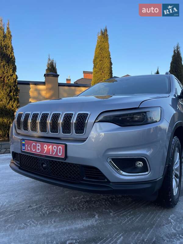 Позашляховик / Кросовер Jeep Cherokee 2022 в Львові