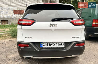 Внедорожник / Кроссовер Jeep Cherokee 2017 в 