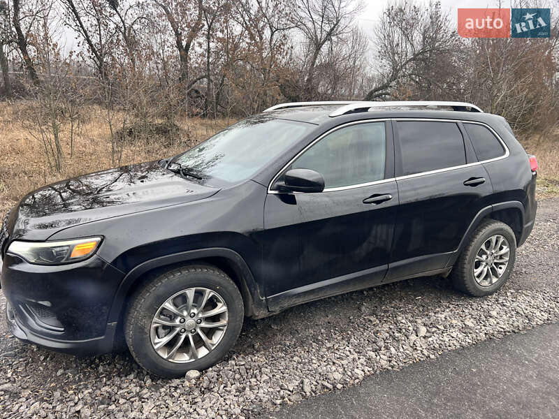 Внедорожник / Кроссовер Jeep Cherokee 2019 в Лубнах фото 3 Внедорожник / Кроссовер Jeep Cherokee 2019 в Лубнах