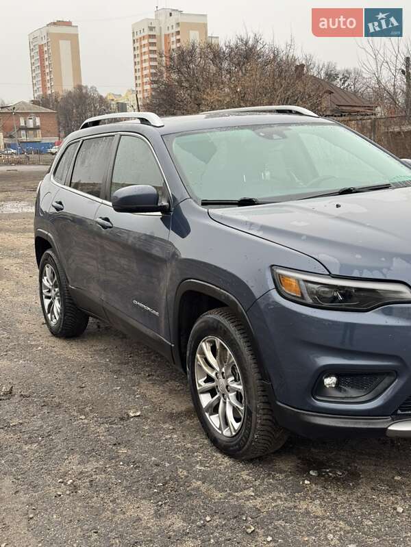 Внедорожник / Кроссовер Jeep Cherokee 2020 в Харькове